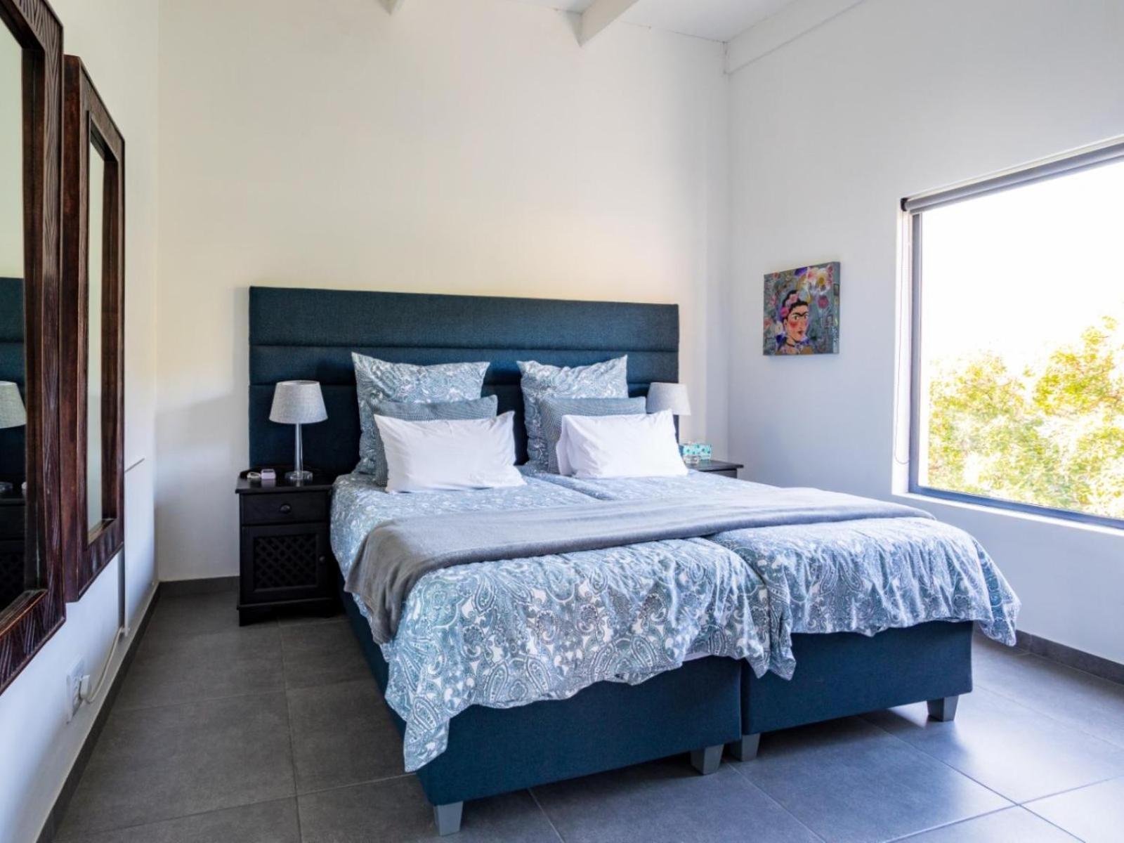 Two Palm House - Vermont Hermanus Bilik gambar